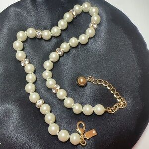 Kate Spade Lady Marmalade Crystall Ball /pearl Necklace